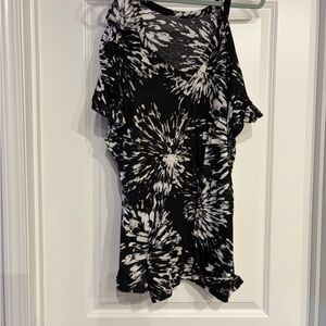 Black and White Tie-Dye Top